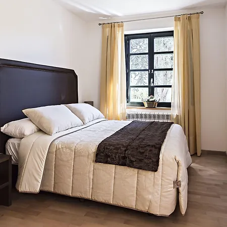 Pazo De Berbetoros 2* Portomarin